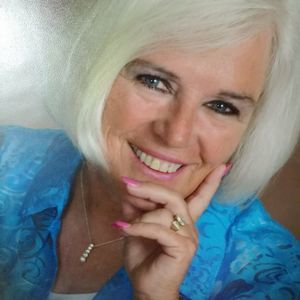 Meet your Posher, Ellen